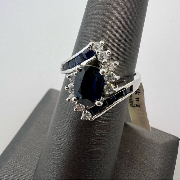 14k White Gold Diamond & Sapphire Ring - Picture 3 of 8